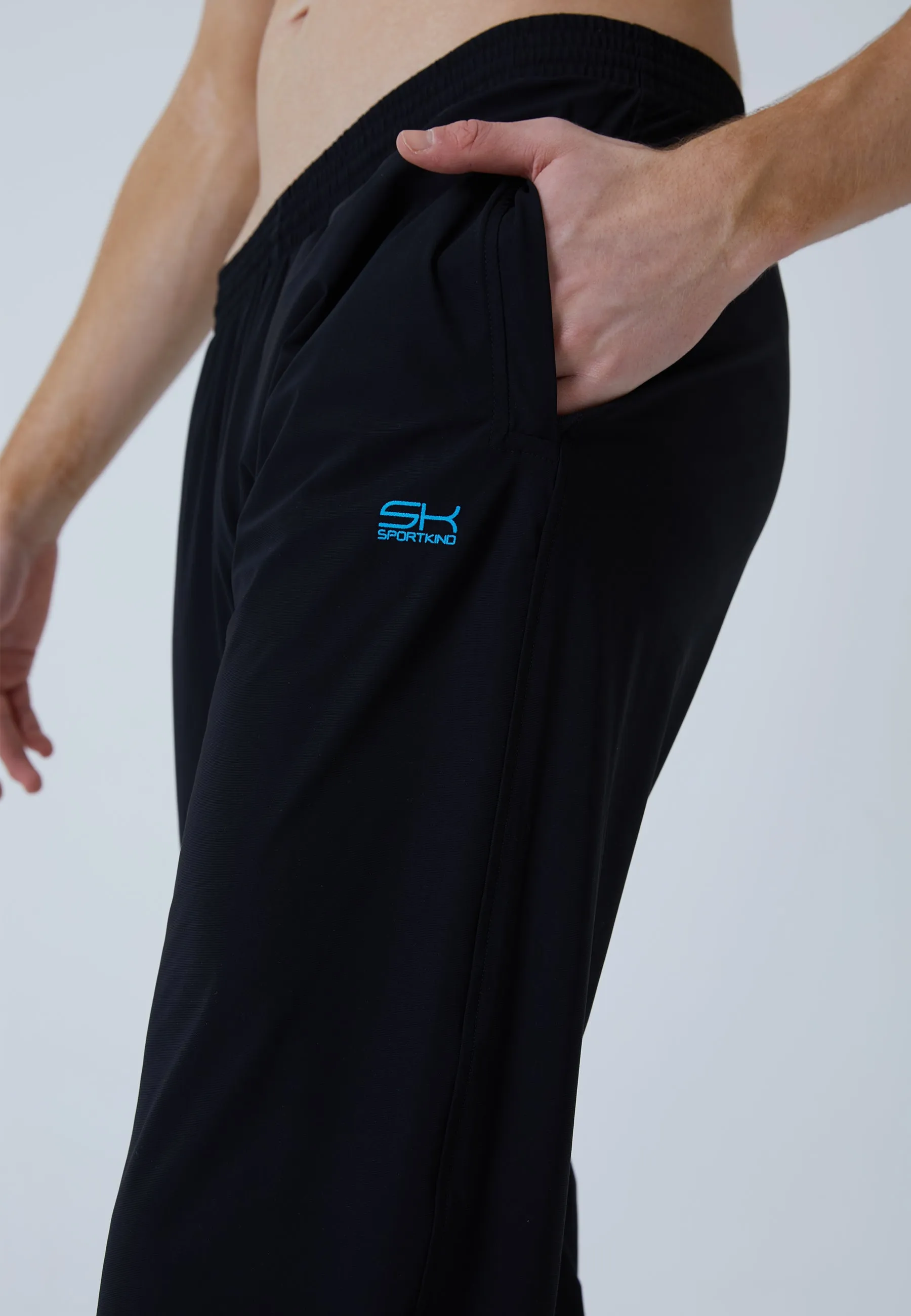 Tennis Woven Tracksuit Pants, black